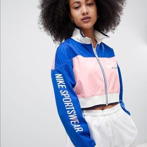 Nike cropped windbreaker bright pink blue